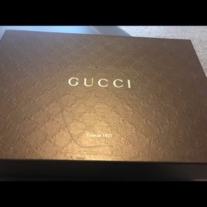 Gucci Praga Printed Size 12